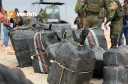 Mega apreensão no Amazonas: Polícia intercepta 700 kg de cocaína avaliada em R$ 25 milhões no rio Solimões