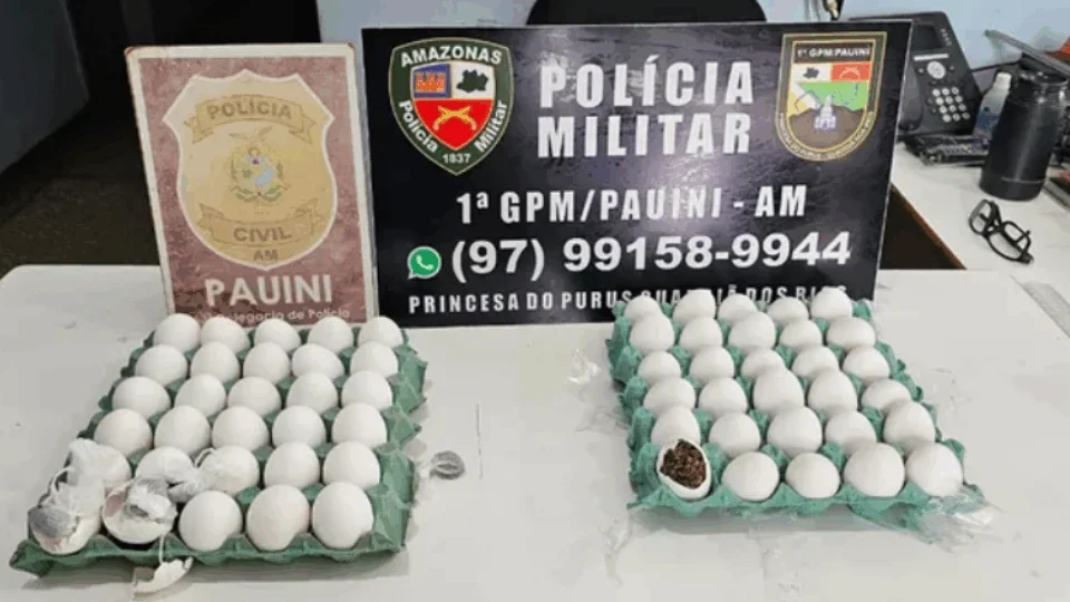 Mulher é presa ao tentar entregar drogas escondidas em ovos a custodiados em Pauini