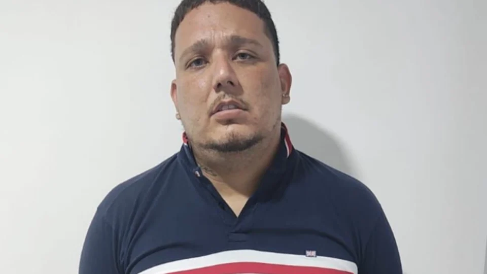 Criminoso condenado a 57 anos por decapitar mulher e que estava foragido é capturado pela Rocam