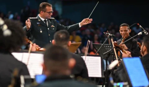 Veja o vídeo: Banda da PM de Roraima celebra aniversário de 81 anos com mega concerto interestadual