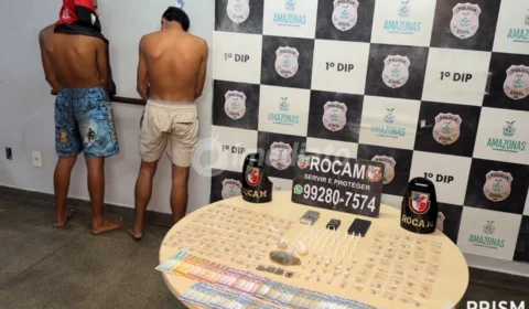 Vídeo: ‘Os da motinha foram mais rápidos, eu só pegava o dinheiro’, reclama homem preso pela ROCAM com drogas e dinheiro na zona Centro-Sul