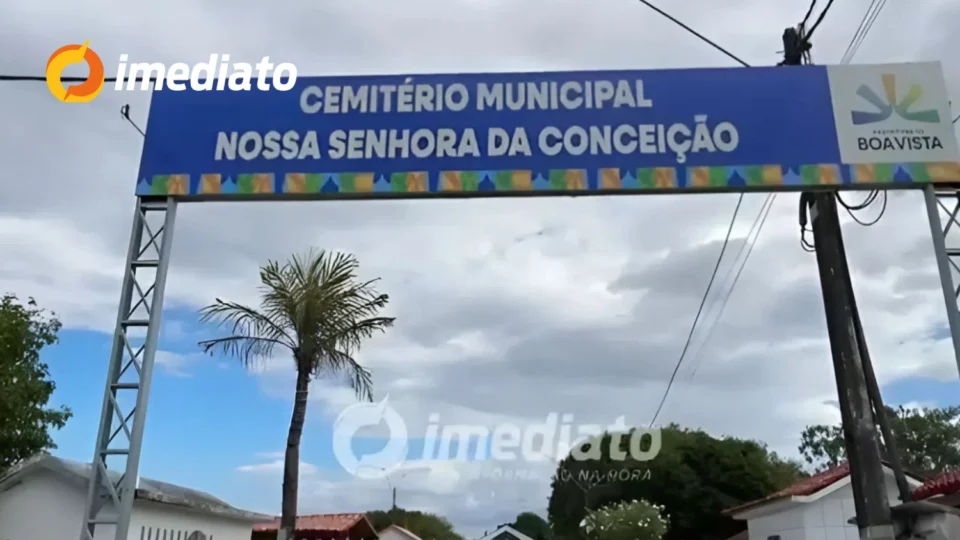 Movimento intenso e preparativos marcam véspera do Dia de Finados no Cemitério Nossa Senhora da Conceição, em Boa Vista