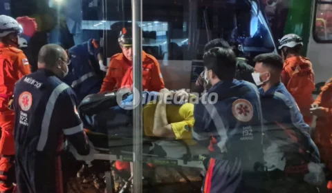 Grave colisão entre micro-ônibus e ônibus deixa trabalhadores feridos na Avenida Rodrigo Otávio, em Manaus