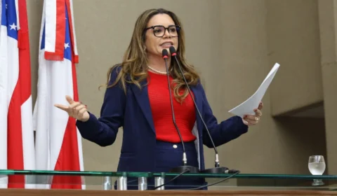 Alessandra Campelo pede que Senado rejeite projeto que dificulta atendimento a meninas vítimas de violência sexual