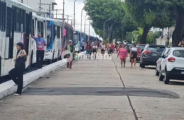Rodoviários paralisam atividades em Manaus após atraso no pagamento de vale