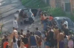 VEJA O VÍDEO: Homem baleado sendo colocado em porta-malas de carro em Manaus