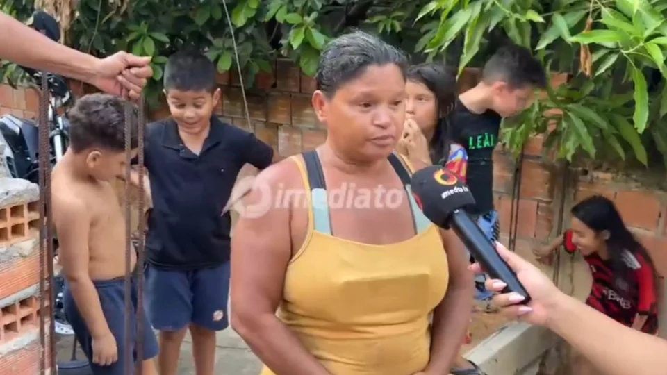 Moradores da comunidade Buriti relatam 3 dias sem energia após temporal em Manaus