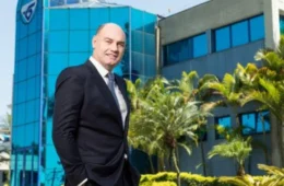 Empresa vence licitação do SUS com preço definido e tenta dobrar valor em ação judicial