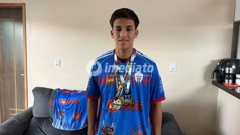 Jovem atleta amazonense se prepara para seletiva na Espanha, e família organiza feijoada beneficente para custear viagem