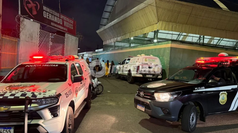 Homem é executado a tiros próximo a quadra esportiva no CSU do bairro Compensa 3, em Manaus