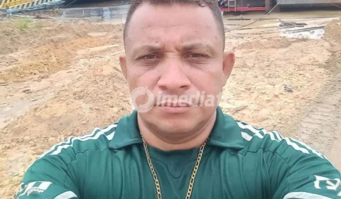 Família pede ajuda para encontrar homem com esquizofrenia que desapareceu após sair de casa no bairro Armando Mendes