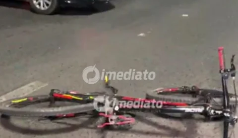 Ciclista fica gravemente ferida após colisão com carro na rotatória do Centro Cívico, em Boa Vista