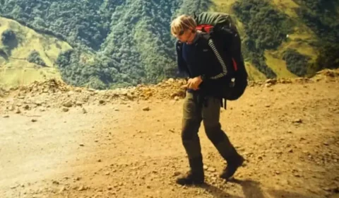 Após 27 anos, homem que deu a volta ao mundo a pé se aproxima do retorno para casa