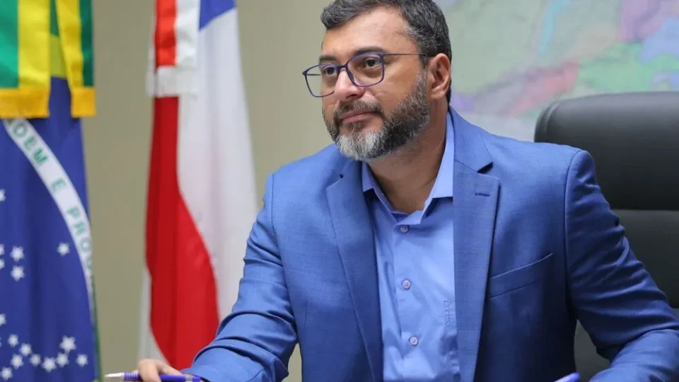 Governador Wilson Lima acompanha serviços da 28ª edição do Governo Presente no bairro Alvorada