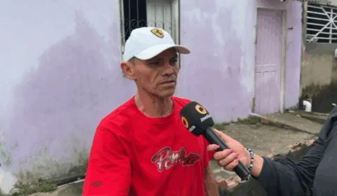 Alagamentos recorrentes transformam rua do Zumbi dos Palmares 2 em rio e moradores cobram solução em Manaus
