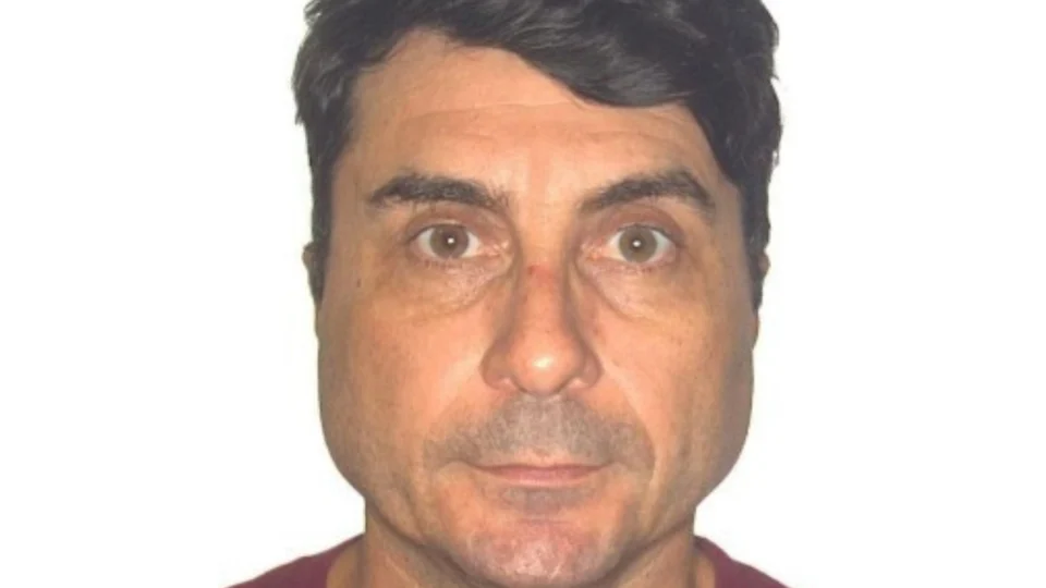 Polícia divulga imagem de suspeito investigado em mais de 50 ocorrências por golpes com veículos