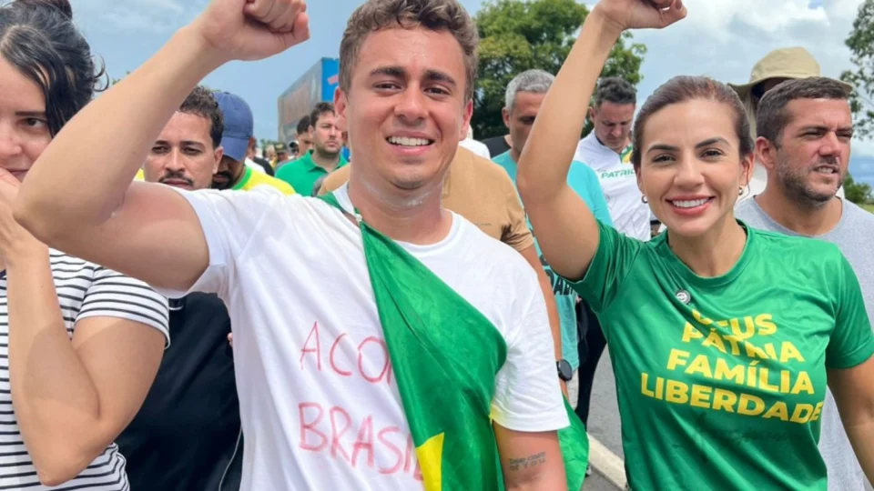 Débora Menezes se une a Nikolas Ferreira na Caminhada da Liberdade rumo a Brasília