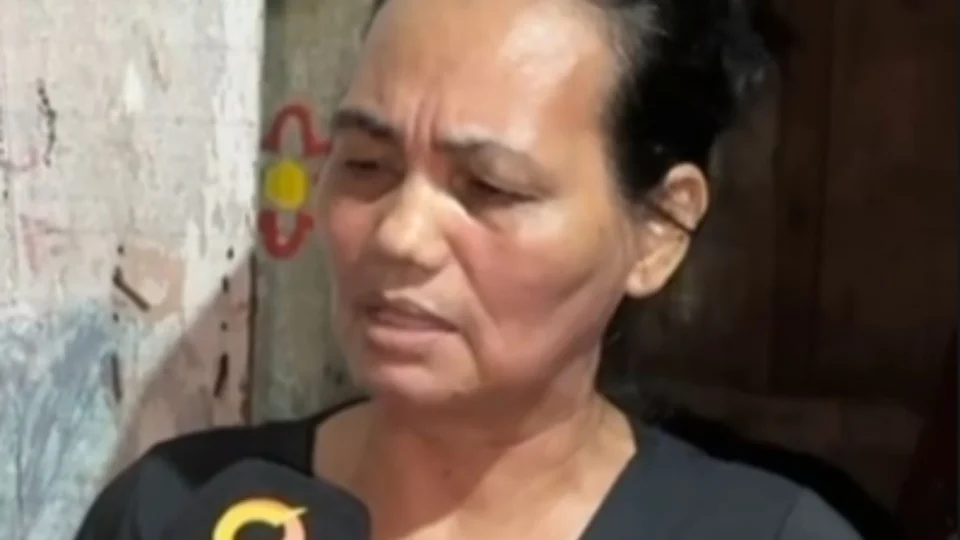 Moradora do bairro Braga Mendes pede ajuda para realizar cirurgia de catarata e melhorar condições de moradia em Manaus