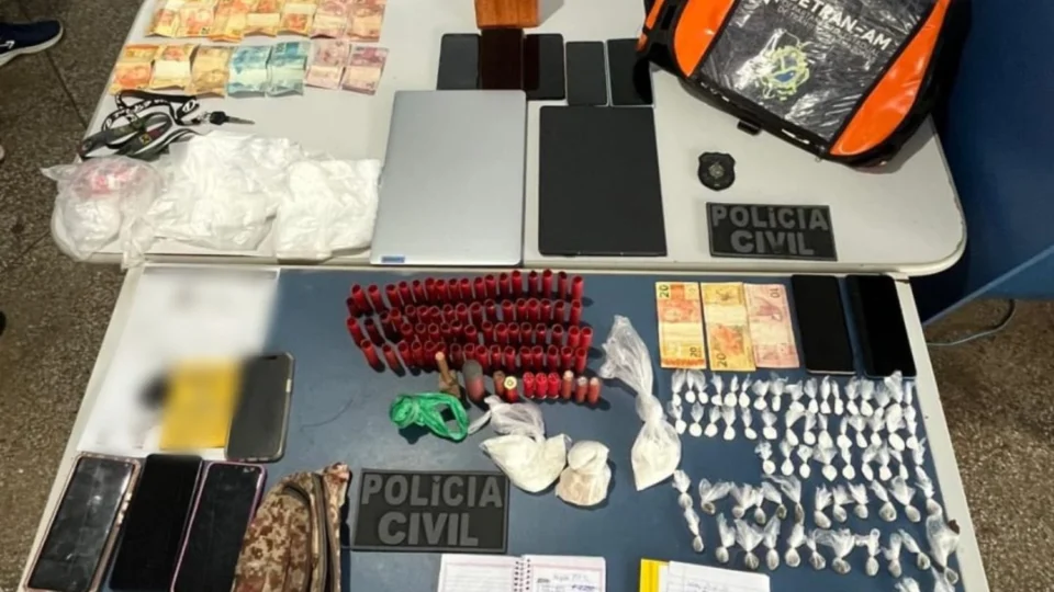 Operação Eversio prende quatro pessoas e apreende adolescente por tráfico de drogas em Nhamundá