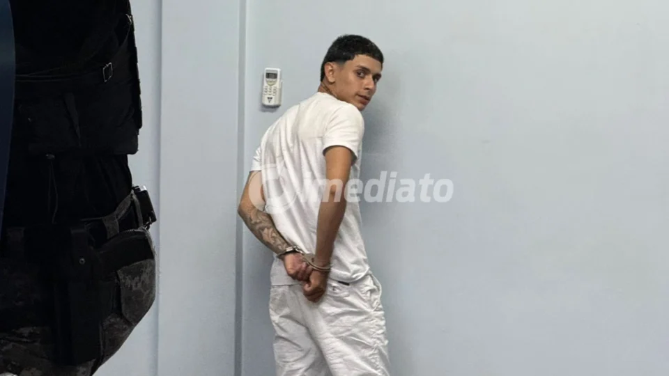 Homem é detido durante ação da ROCAM que apreende drogas e balanças de precisão em Manaus