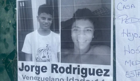 Adolescente venezuelano sai de casa após discussão no Natal e não retorna em Manaus