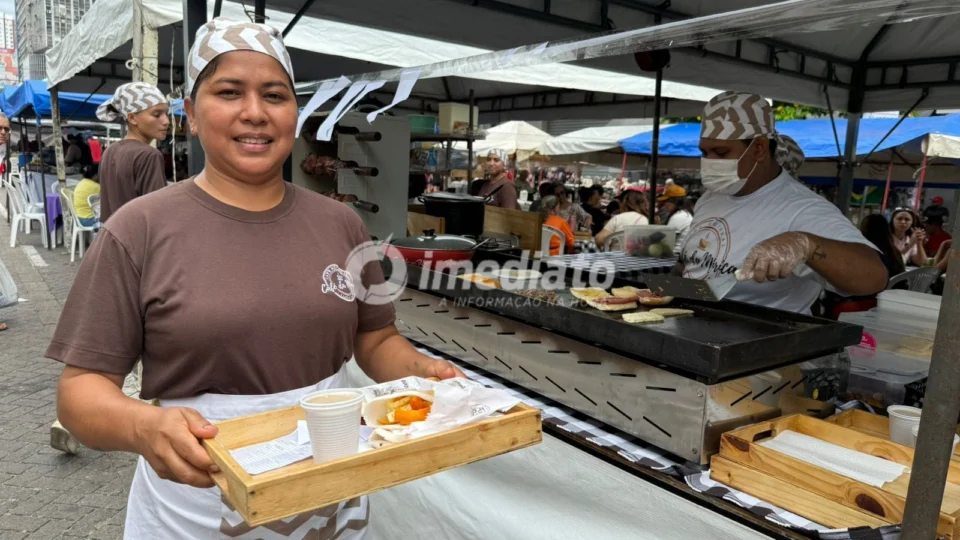 Feira da Eduardo Ribeiro reúne gastronomia regional, comércio e lazer no primeiro domingo do ano em Manaus