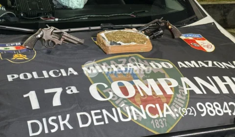 Motociclista foge de abordagem e abandona armas e entorpecente durante ação policial em Manaus