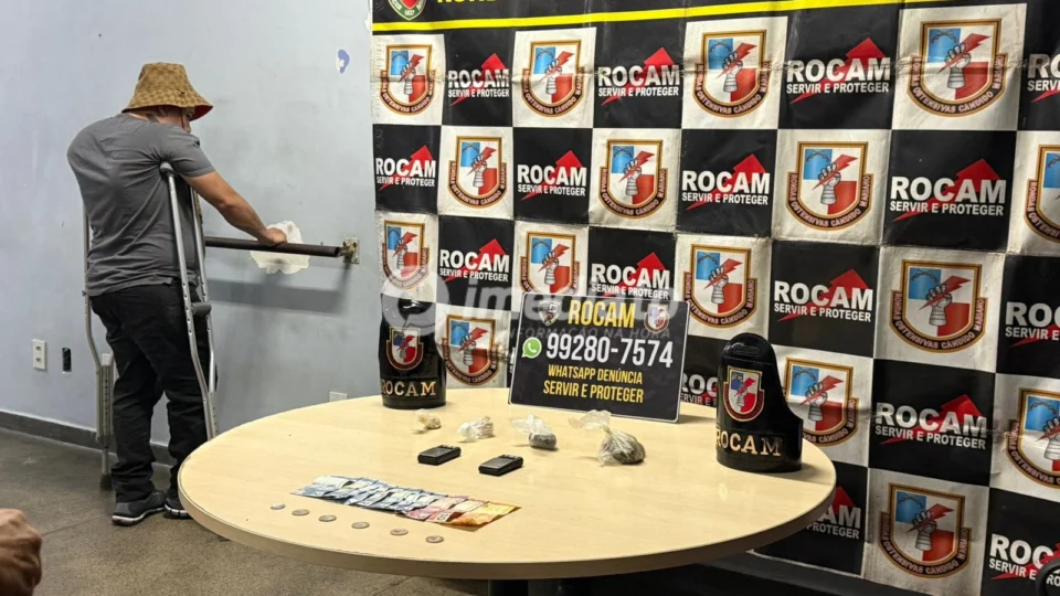 Homem com deficiência é preso pela Rocam com drogas na feira da Manaus Moderna