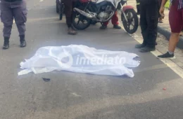 Passageira morre após colisão entre motocicleta e carro na Avenida das Torres, em Manaus