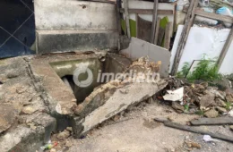 Explosão em rede de esgoto assusta moradores no bairro Tancredo Neves, em Manaus