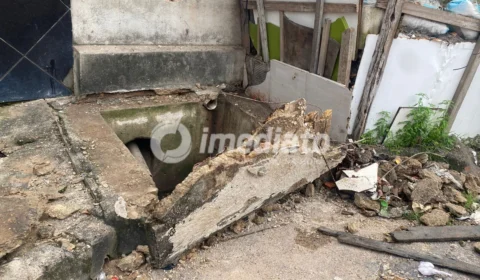 Explosão em rede de esgoto assusta moradores no bairro Tancredo Neves, em Manaus