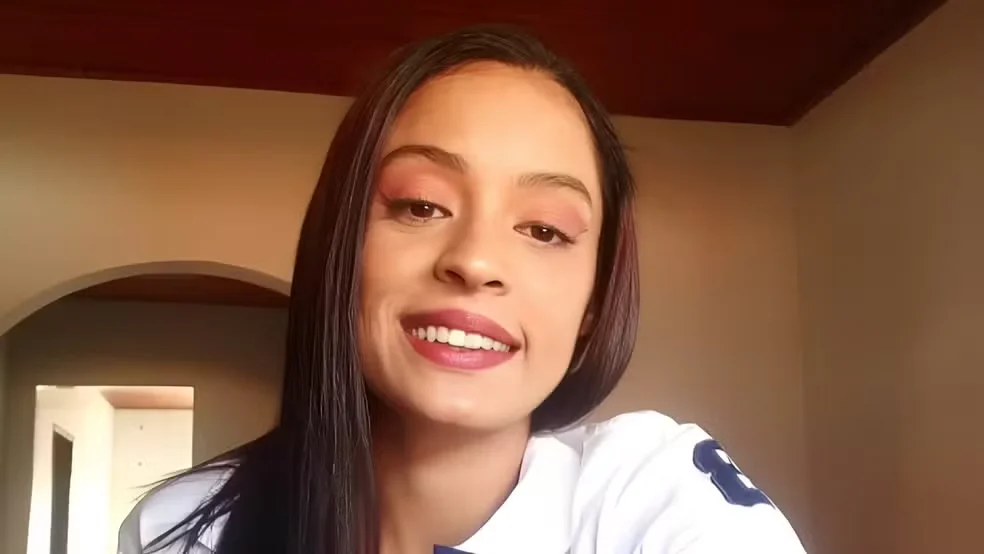 Mãe denunciou desaparecimento de garota de programa encontrada morta sob entulho após silêncio nas redes sociais