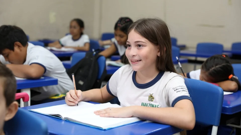 Seduc-AM inicia período de transferência por reordenamento para o ano letivo de 2026