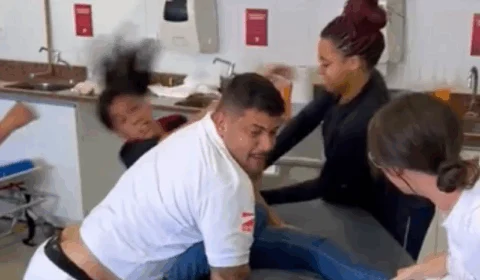 VÍDEO: Aluna viraliza ao ‘incorporar’ paciente com transtorno mental durante aula prática de enfermagem