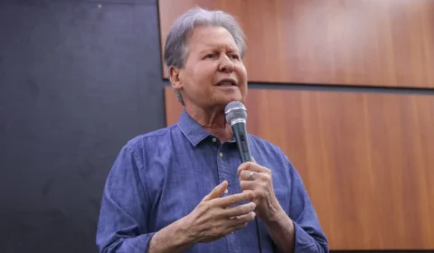 Arthur Virgílio Neto é internado no Rio de Janeiro e se recupera de oscilação metabólica