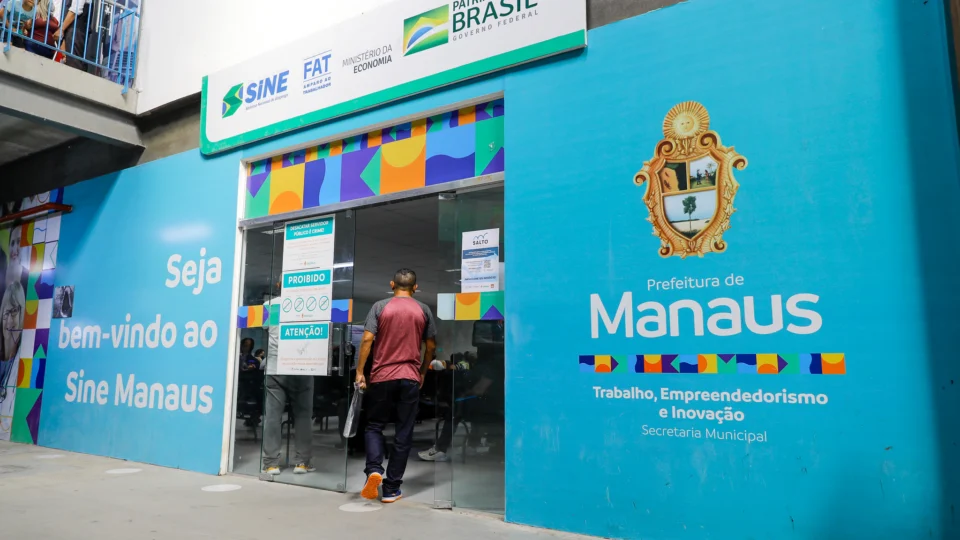 Sine Manaus oferta 296 vagas de emprego nesta segunda-feira