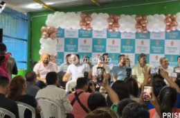 Prefeito David Almeida reinaugura Cmei na zona Norte de Manaus