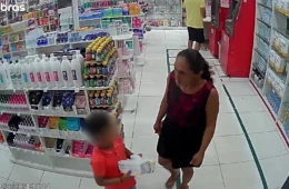 Veja: Idosa é flagrada usando criança em furto a farmácia no bairro Jorge Teixeira, em Manaus