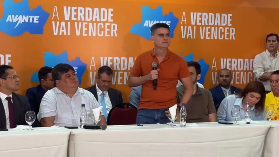 David Almeida confirma candidatura ao Governo do Amazonas em 2026
