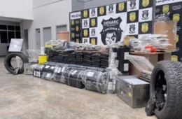 Polícia prende quatro homens e apreende mais de 200 quilos de drogas em Manaus