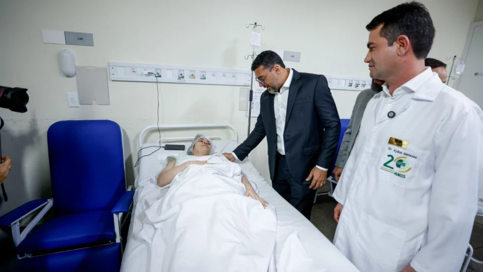 Wilson Lima anuncia nova fase do Opera+ e promete reduzir espera por cirurgias para até 30 dias no Amazonas