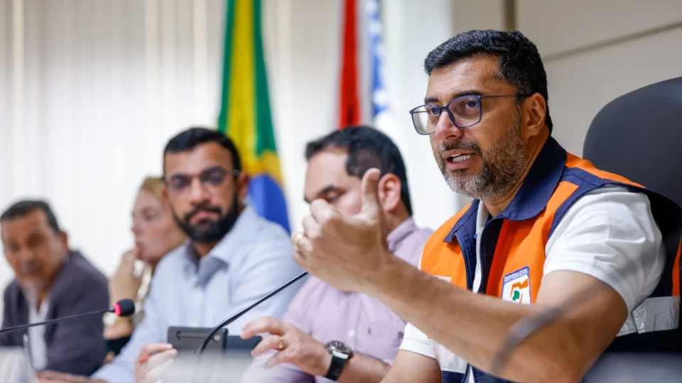 Wilson Lima alinha ações estratégicas para enfrentamento da cheia de 2026 durante reunião do Comitê Permanente de Enfrentamento a Eventos Climáticos e Ambientais