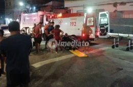 Motociclista por aplicativo fica ferido após colisão com carro em cruzamento no bairro Petrópolis, em Manaus