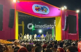 Carnaval reúne público na Arena da Amazônia com shows de pagode no Bloco do Divino