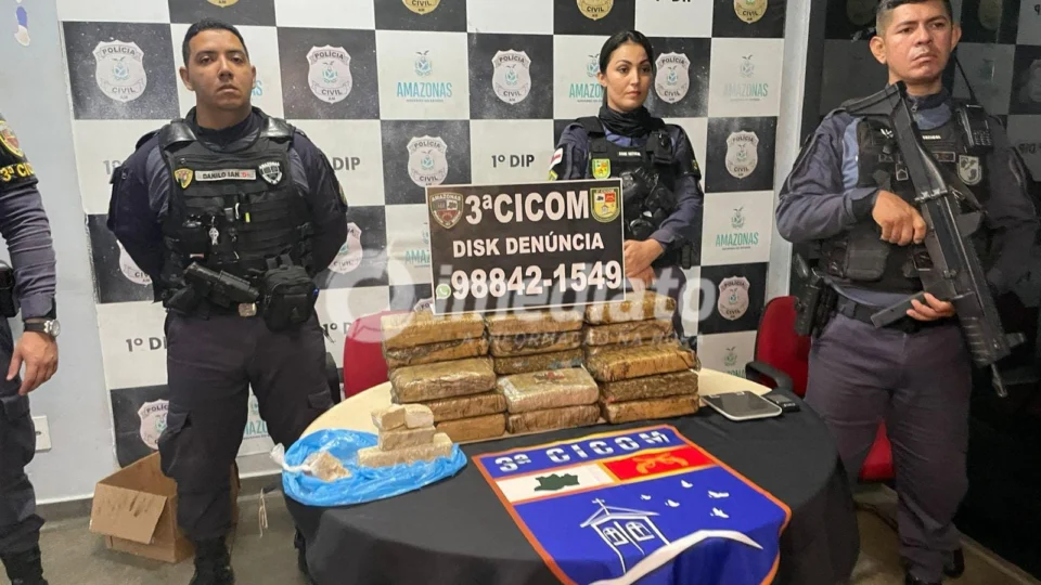 Polícia Militar apreende cerca de 23 quilos de maconha após denúncia no bairro Petrópolis, em Manaus