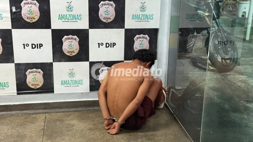 Homem é preso pela segunda vez por de tráfico de drogas no bairro Crespo