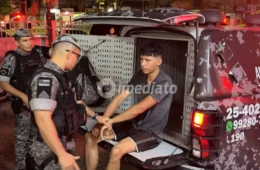 Homem é preso após roubar carro e levar R$ 200 de mercadinho onde trabalhava, no bairro Nova Cidade