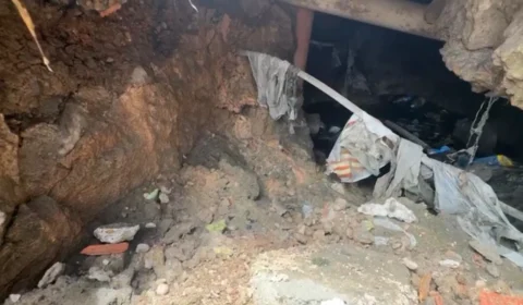 Moradores denunciam risco de desabamento no Jorge Teixeira, na Zona Leste de Manaus