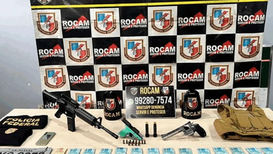 Suspeito de assaltos é preso com armas, R$ 28 mil e placas adulteradas na zona norte de Manaus