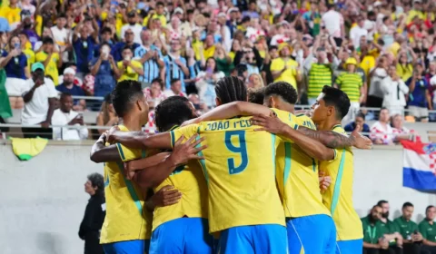 Brasil vence Croácia  por 3 a 1 em teste final antes de convocação para Copa do Mundo